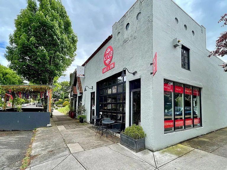 2409 NW Raleigh St — Photo 49