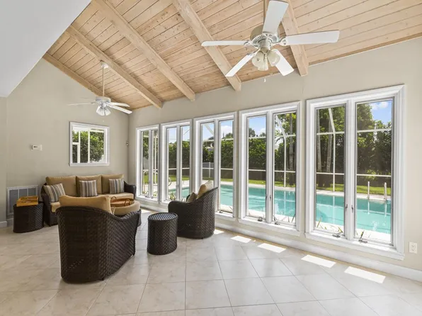 956 Treasure Ln, Vero Beach, FL 32963