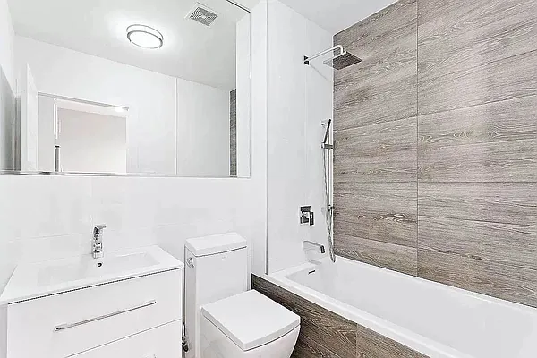 Rented by GROOME REALTY LLC | media 17