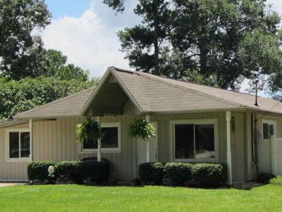 4th image of 126 Sylvan Dr