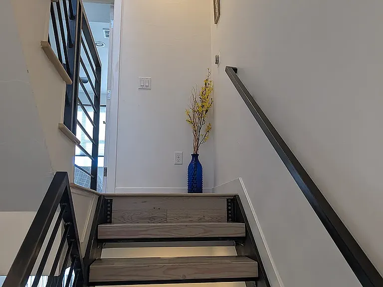 3876 Federal Blvd — Photo 24