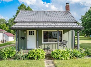 722 Dowling St, Kendallville, IN 46755