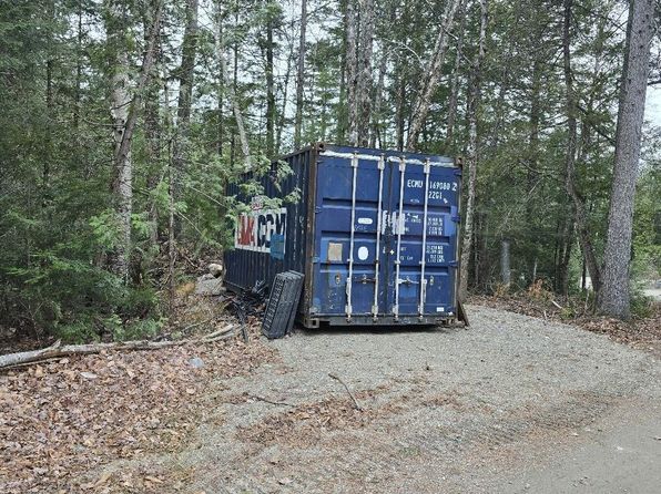 37 Petite Drive, Lincoln, ME 04457
