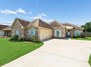 31357 Sweetwater Ridge Dr, Walker, LA 70785
