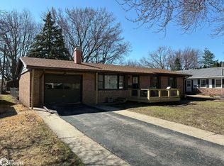 117 W Van Weiss Blvd, West Burlington, IA 52655