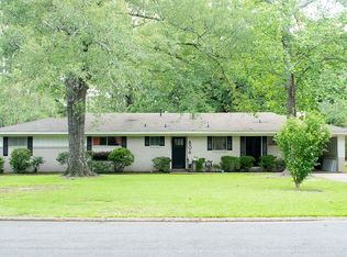 806 Pecan St, Crossett, AR 71635