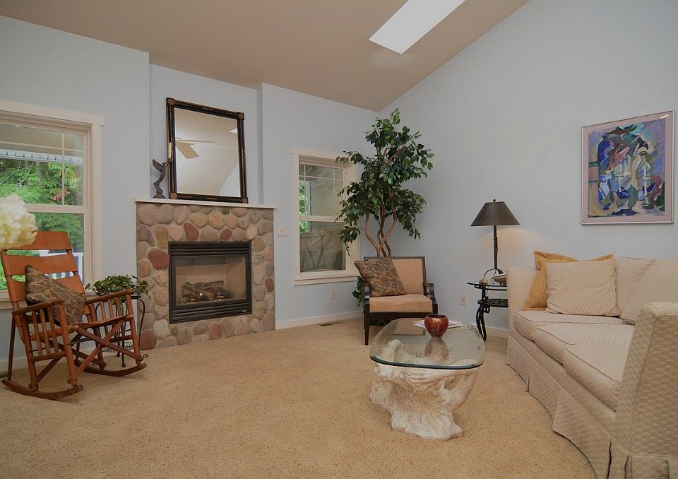 1st image of 4639 Calamity Ln NW