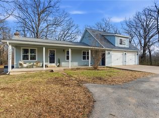 14812 Shipe Rd, Gravette, AR 72736