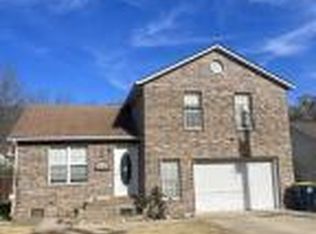 1105 W Ridge Ave, Harrison, AR 72601