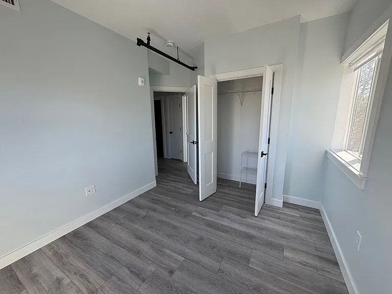 310 BARNSTABLE ROAD RESIDENCES LLC — Photo 36