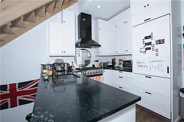 Rented by Avenue Sotheby's International Realty