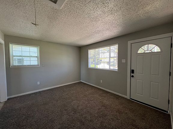 5th image of 321 Elder Rd