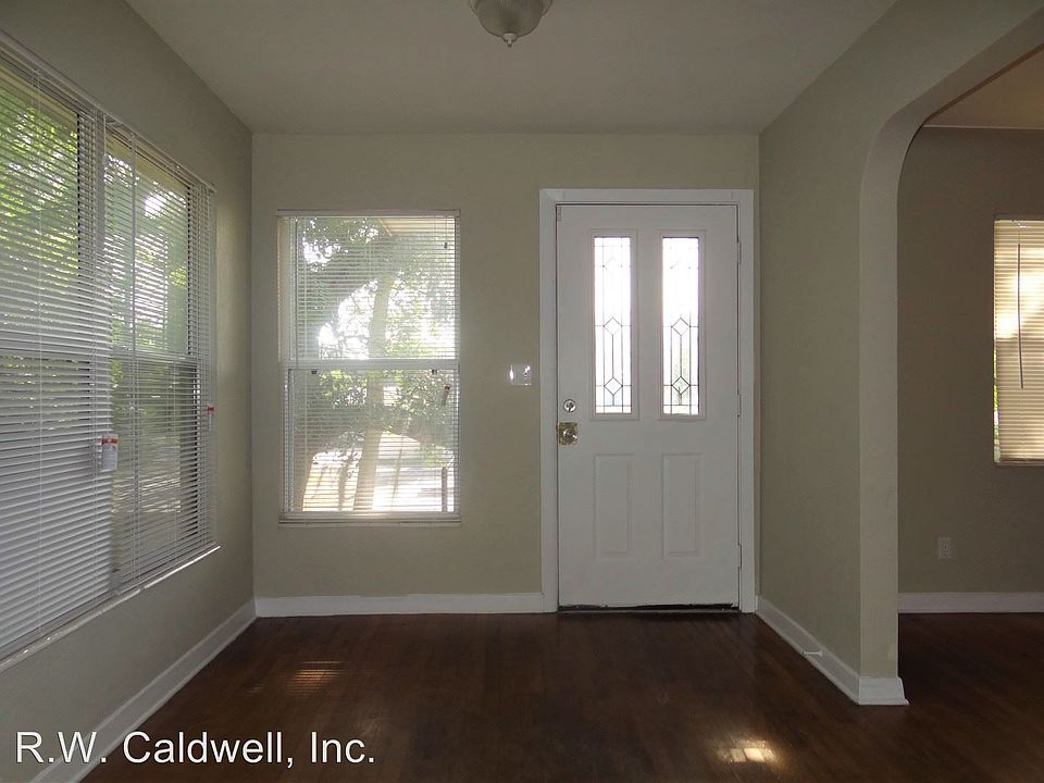 1st image of 5521 Gulfport Blvd S
