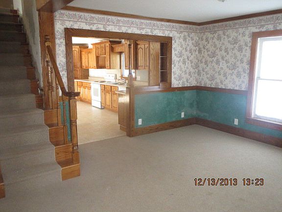 4th image of 350 S Warpole St