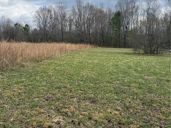 5th image of 2 Clarke Rd