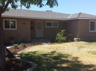 2423 N Rowell Ave, Fresno, CA 93703
