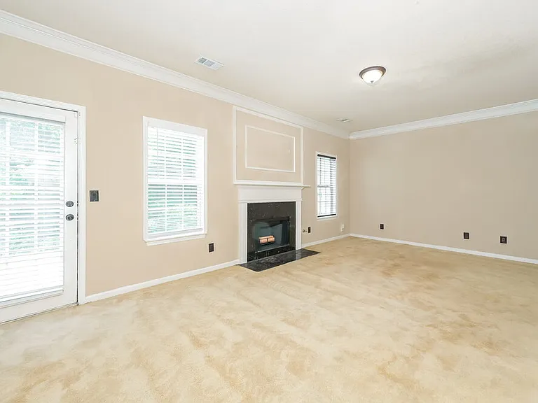 4063 Percheron Ln — Photo 9