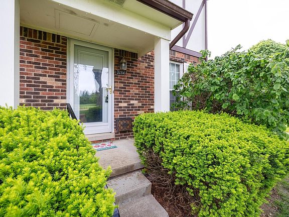 5th image of 3294 Alpine Dr
