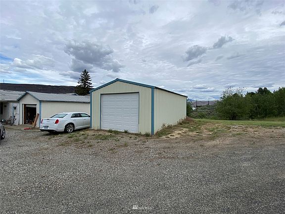 4th image of 424 E Coulee Boulevard