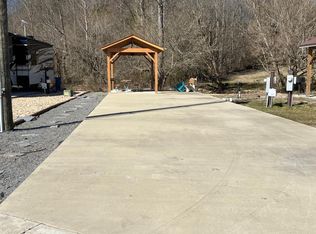 111 Mountain Meadows Dr, Morganton, GA 30560