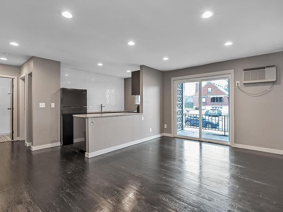 1st image of 6750 Bramble Ave APT 1