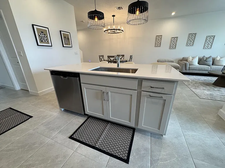 14083 SW Thorens Dr — Photo 7