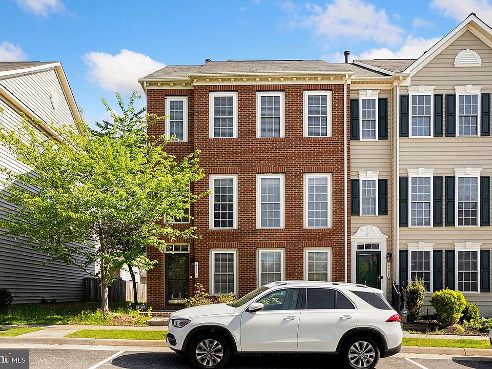 1st image of 4910 Dashiell Pl