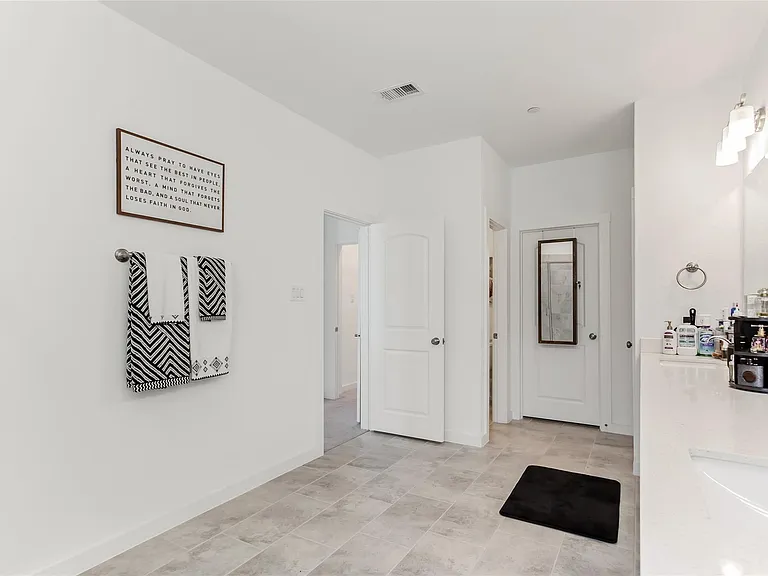 4881 Ellie Ln — Photo 18