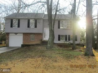 2096 Chapelside Ct, Waldorf, MD 20602