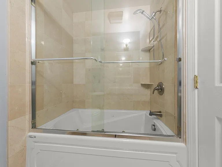 246 Carmel Ave #246 — Photo 33