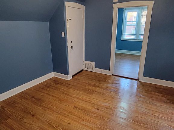 2nd image of 4210 N Kimball Ave Unit 2