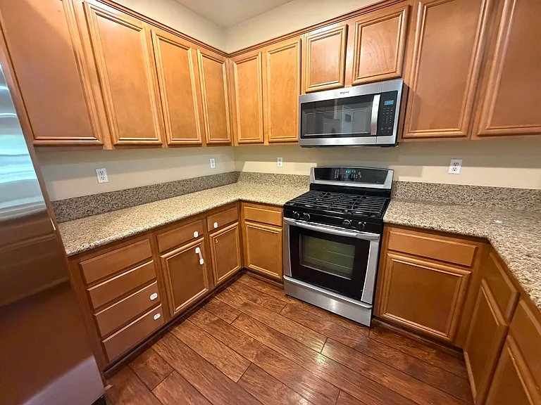 15723 Parkhouse Dr #67 — Photo 37