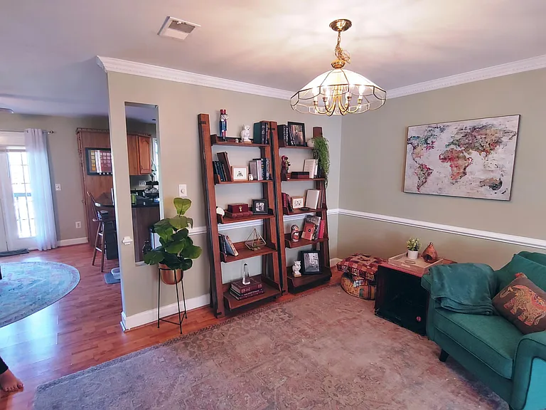 8013 Merry Oaks Ct — Photo 5