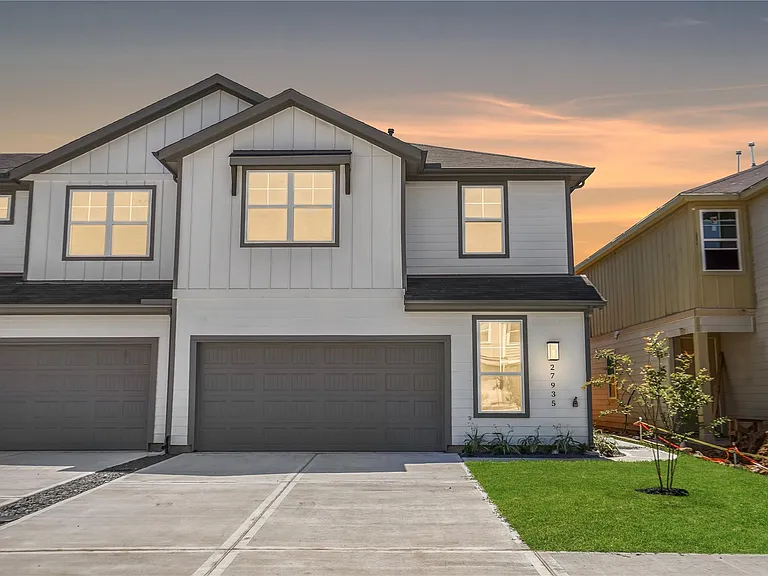 27935 Western Creek Ct — Photo 1