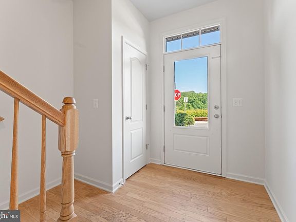 2nd image of 201 Spotswood St