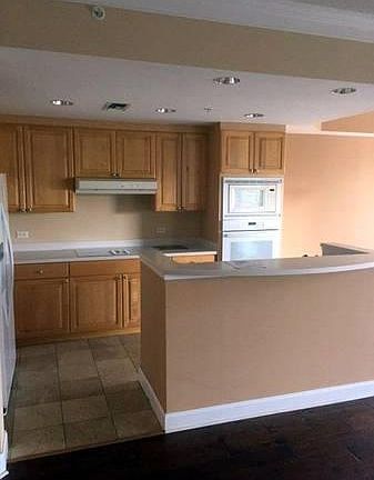 4th image of 50 Verbena Ln APT 2401