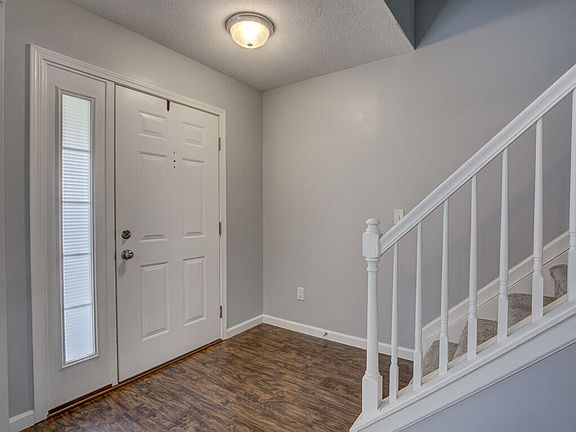 4th image of 1079 Cherryknoll Ct