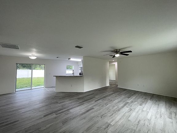 5th image of 16958 SW 20th Court Rd
