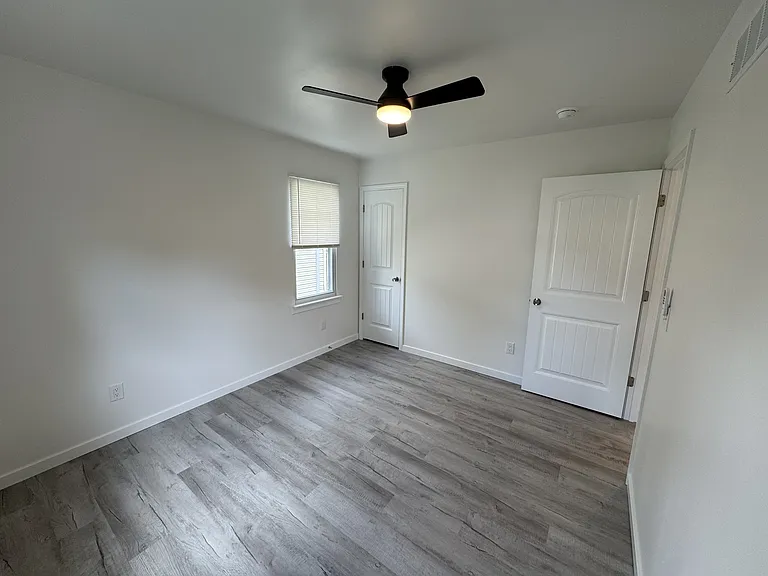 514 Meyer Rd — Photo 11