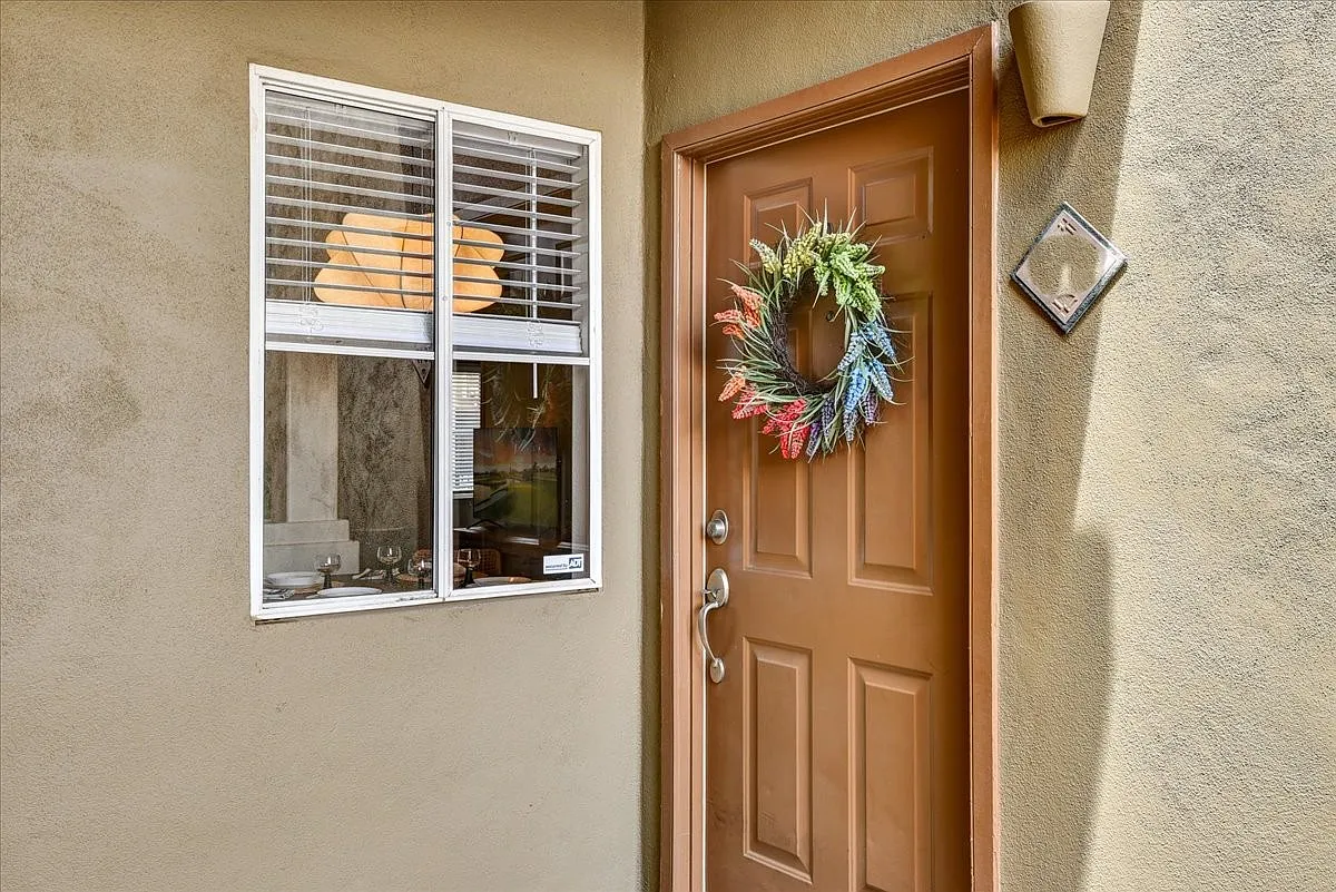 5335 E Shea Blvd — Photo 3