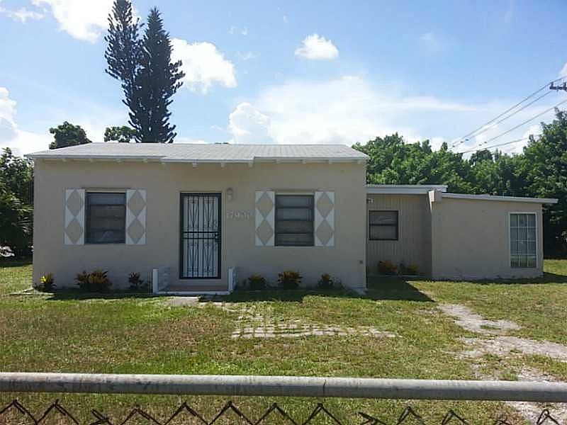 1st image of 17900 NW 2nd Pl
