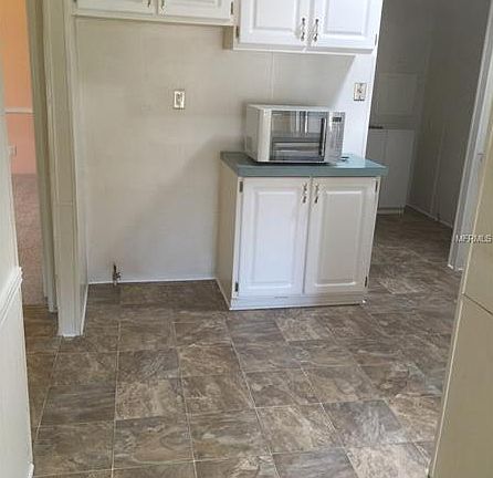4th image of 9627 SE 165th Ln
