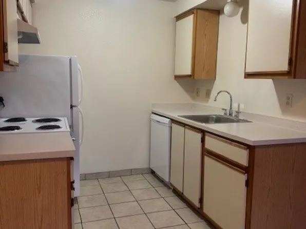 Churchdale Apartments, 212 Churchdale Ave N #220, Salem, OR 97303