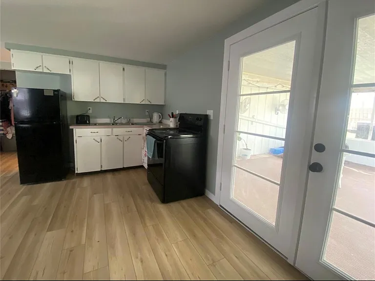 4926 Easton St #B — Photo 5