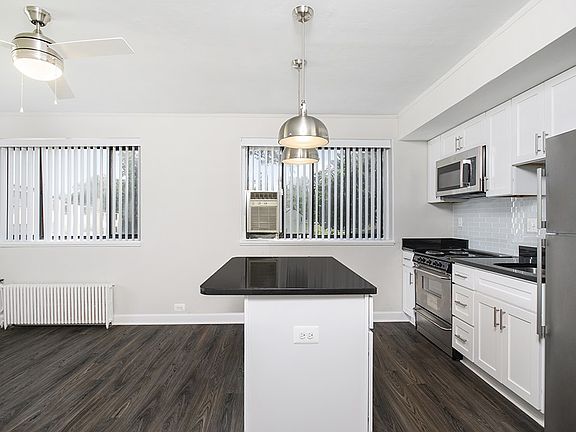4th image of 54 Crescent Rd #52