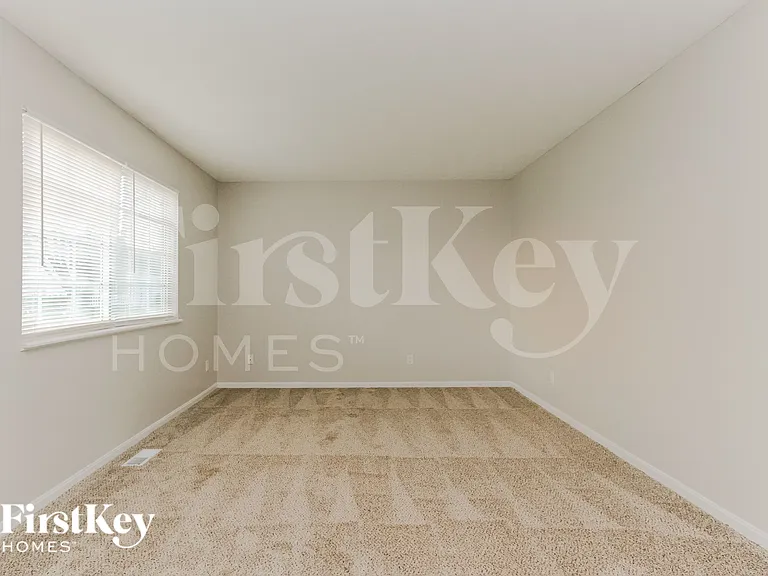 5357 Traditions Dr — Photo 3