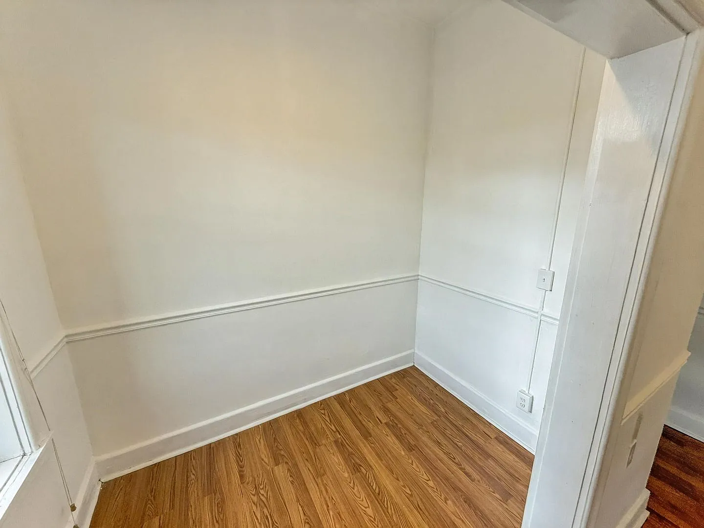 454 Warren Street — Photo 3