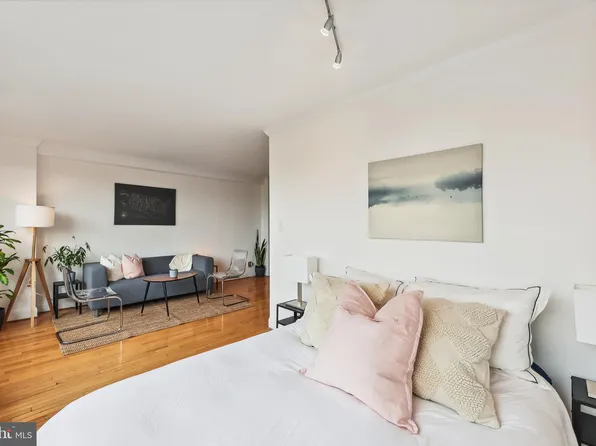 2829 Connecticut Ave NW APT 714, Washington, DC 20008