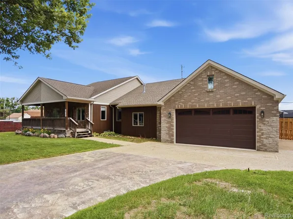 58106 Delmar, Washington, MI 48094