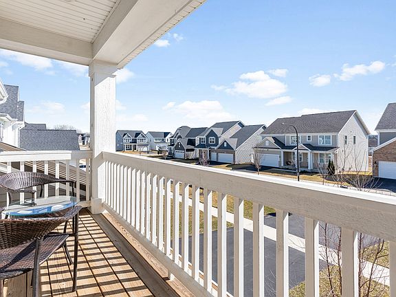 3rd image of 2552 Weatherbee Ln